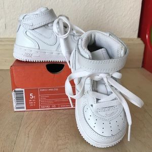 NEW Nike Force 1 Mid - Toddler sz 5